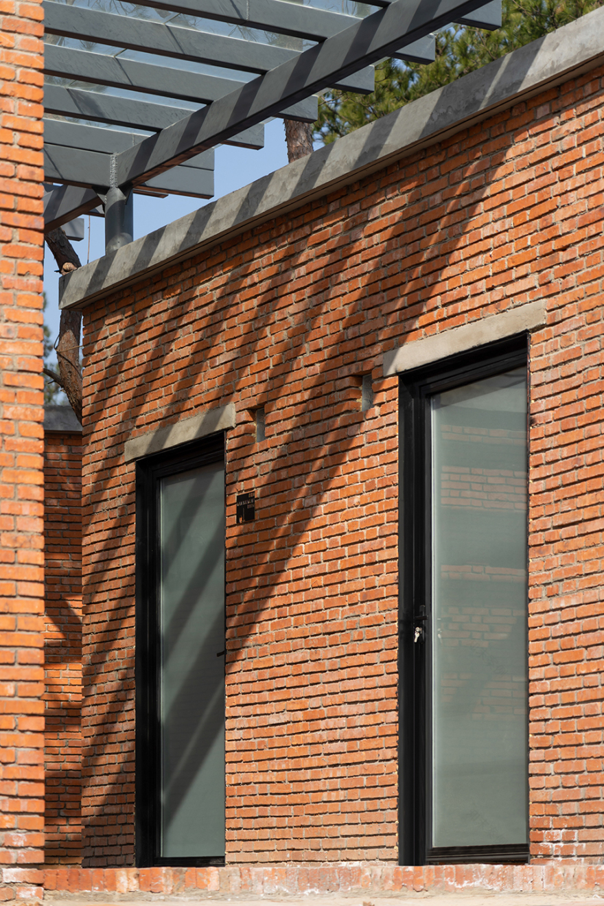 松树环绕的乡村旅游公厕丨中国武汉丨UAO 瑞拓设计-34