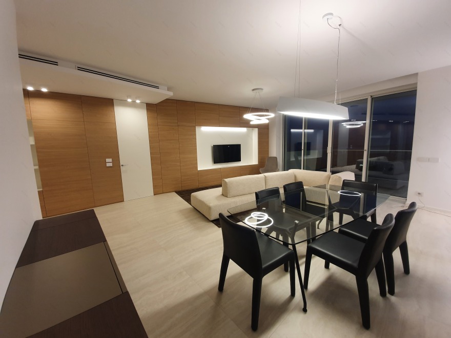 Milan City Life 私人住宅灯光设计丨意大利米兰丨Tagliapietra-0