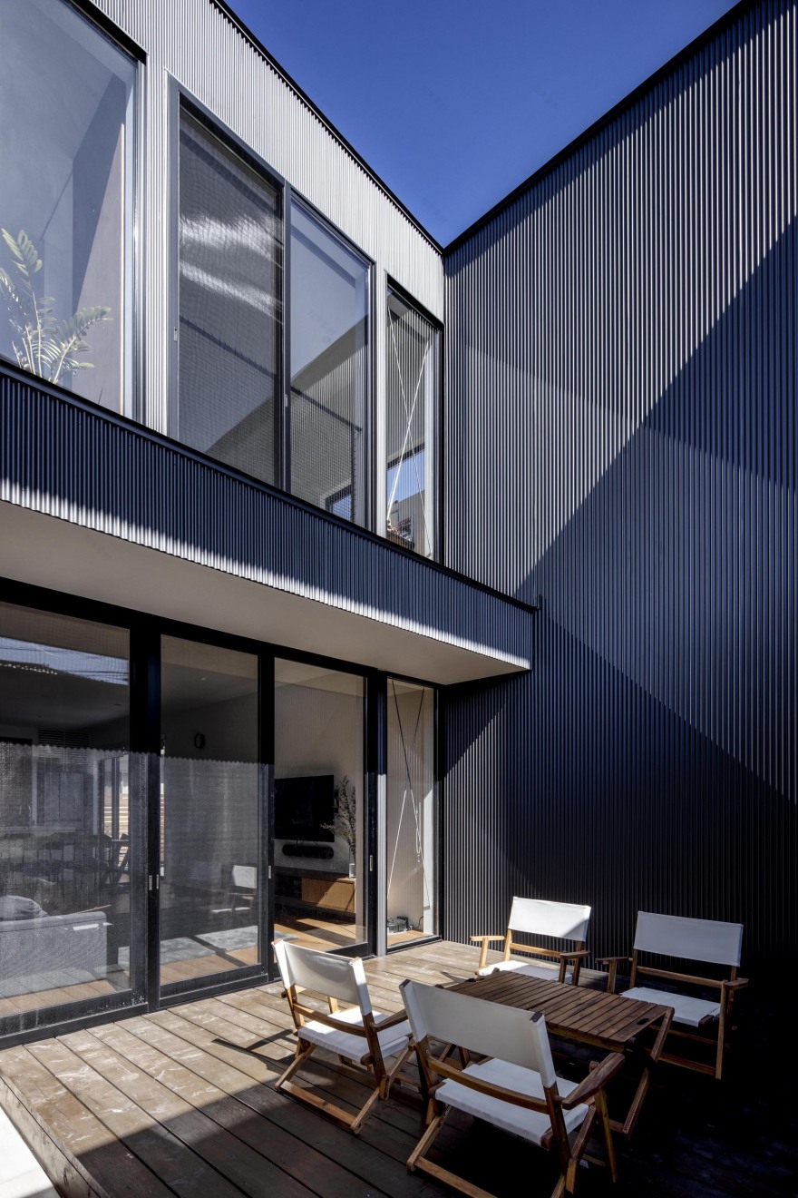 封闭外壳内的宽敞空间 别墅建筑 HouseI丨日本神奈川丨N.A.O. Naoki Kato-4