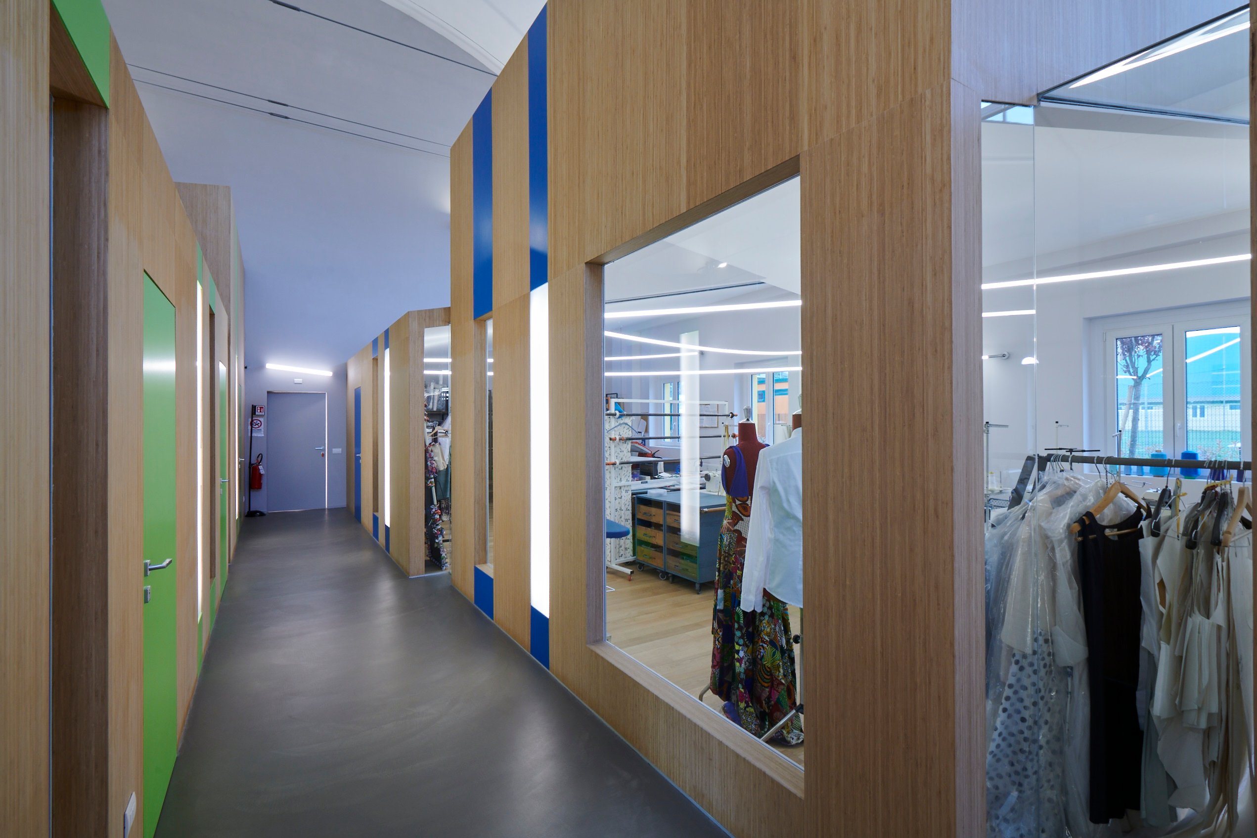 《光之轮》·360°无影照明设计丨Frey 建筑工作室-2