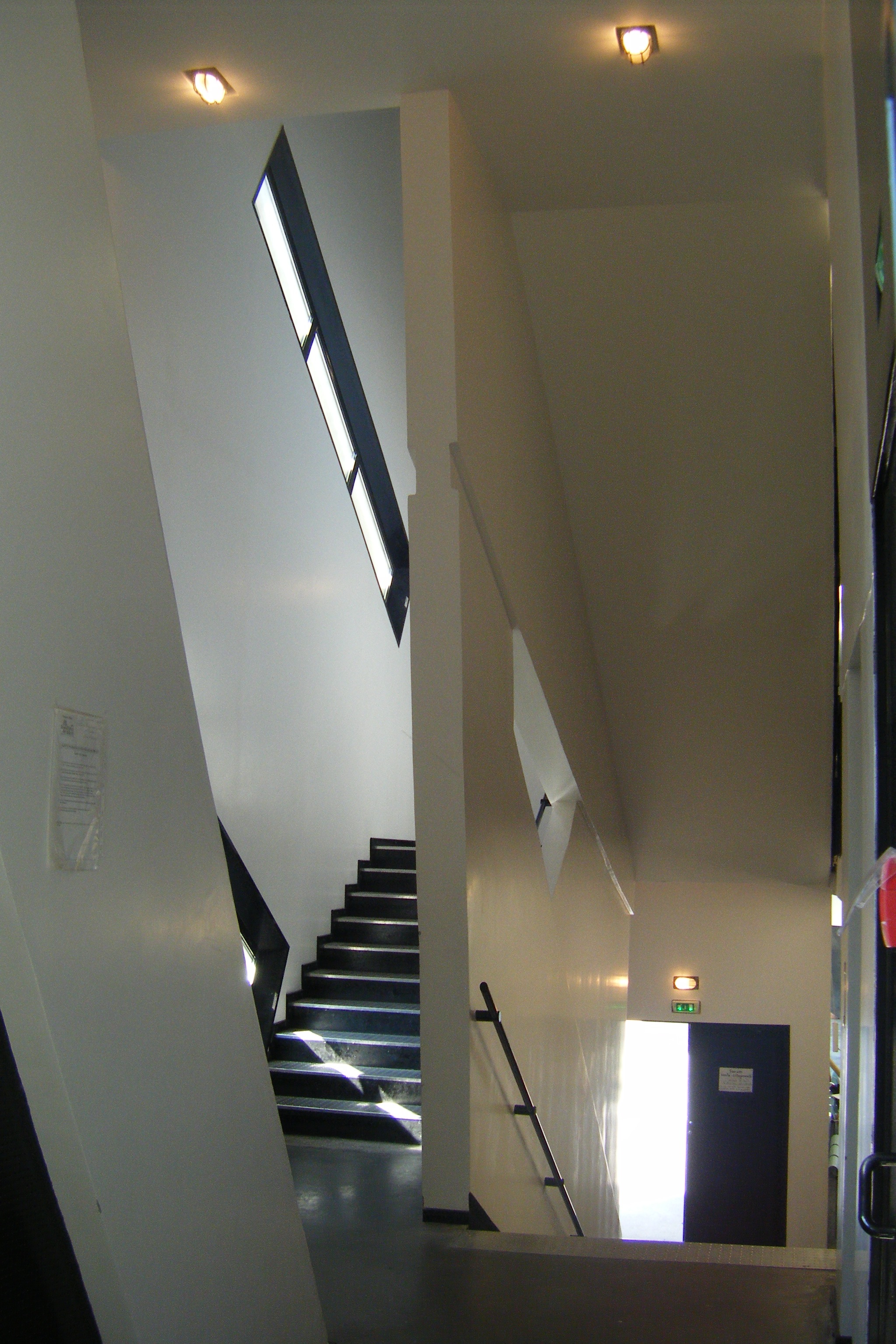 历史与现代共融的校园设计-40