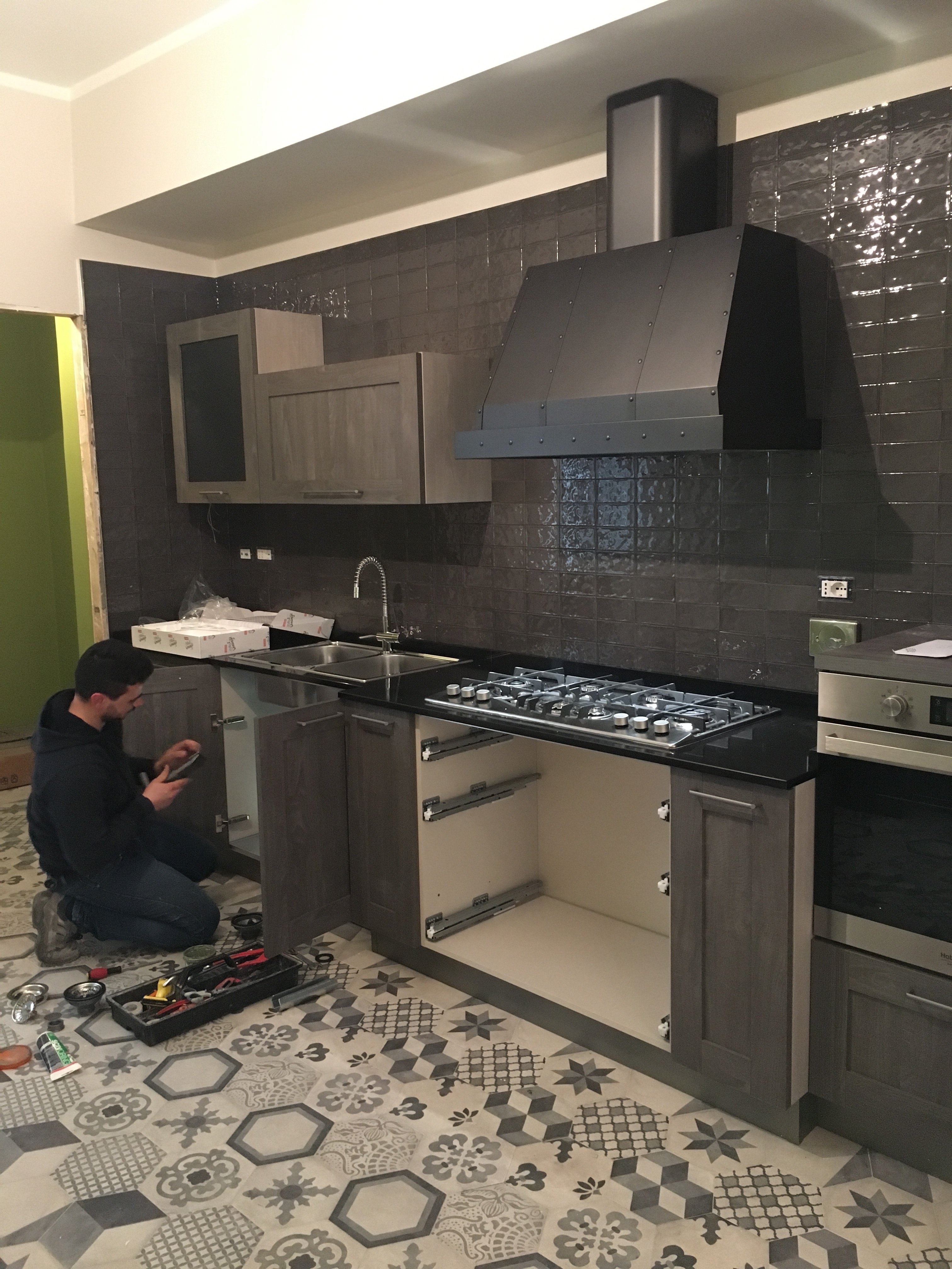 年轻夫妇的工业风格罗马之家-5