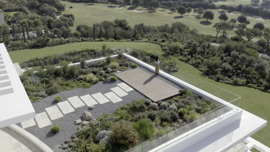 西班牙现代别墅设计,极致奢华与自然的融合-2