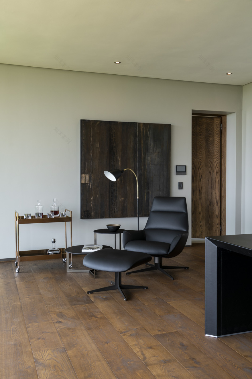 南非 Mooikloof Heights 别墅 | 室内外生活交融,景观迷人-26