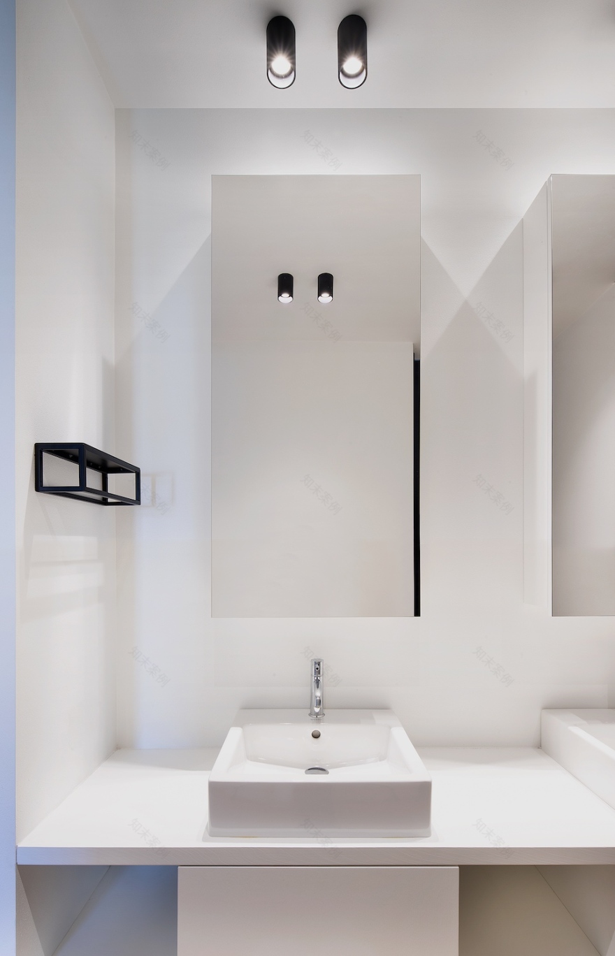 湖畔家园 | 温馨复古与现代元素的完美融合-19