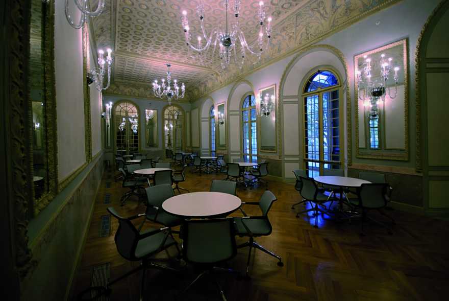 古别墅重生 · LUISS Business School 打造优雅教育空间-20