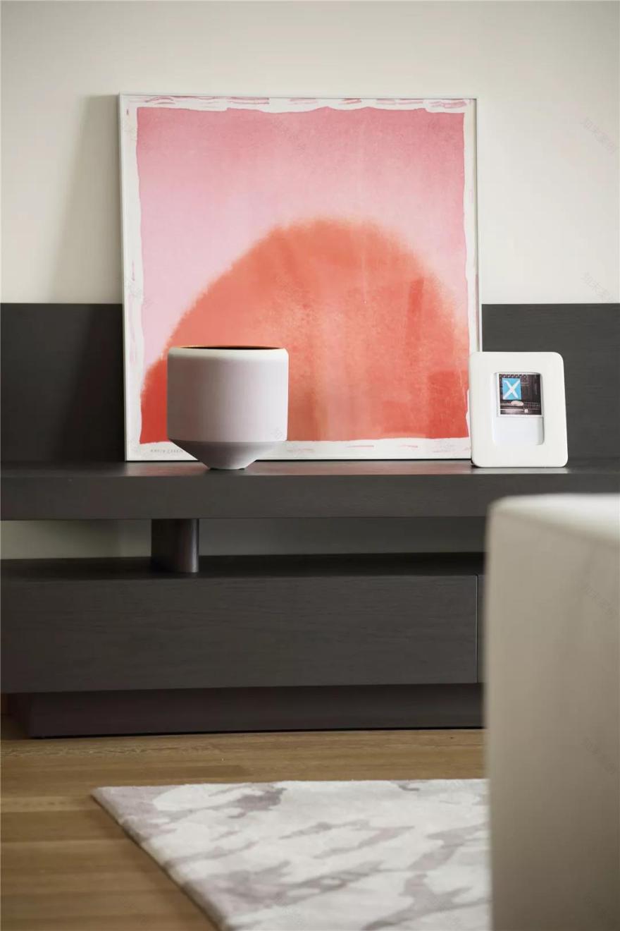 优雅清朗的 300㎡平层公寓设计-6