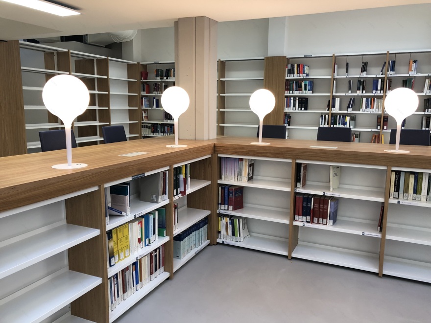 重塑法律图书馆·UNIMC-12