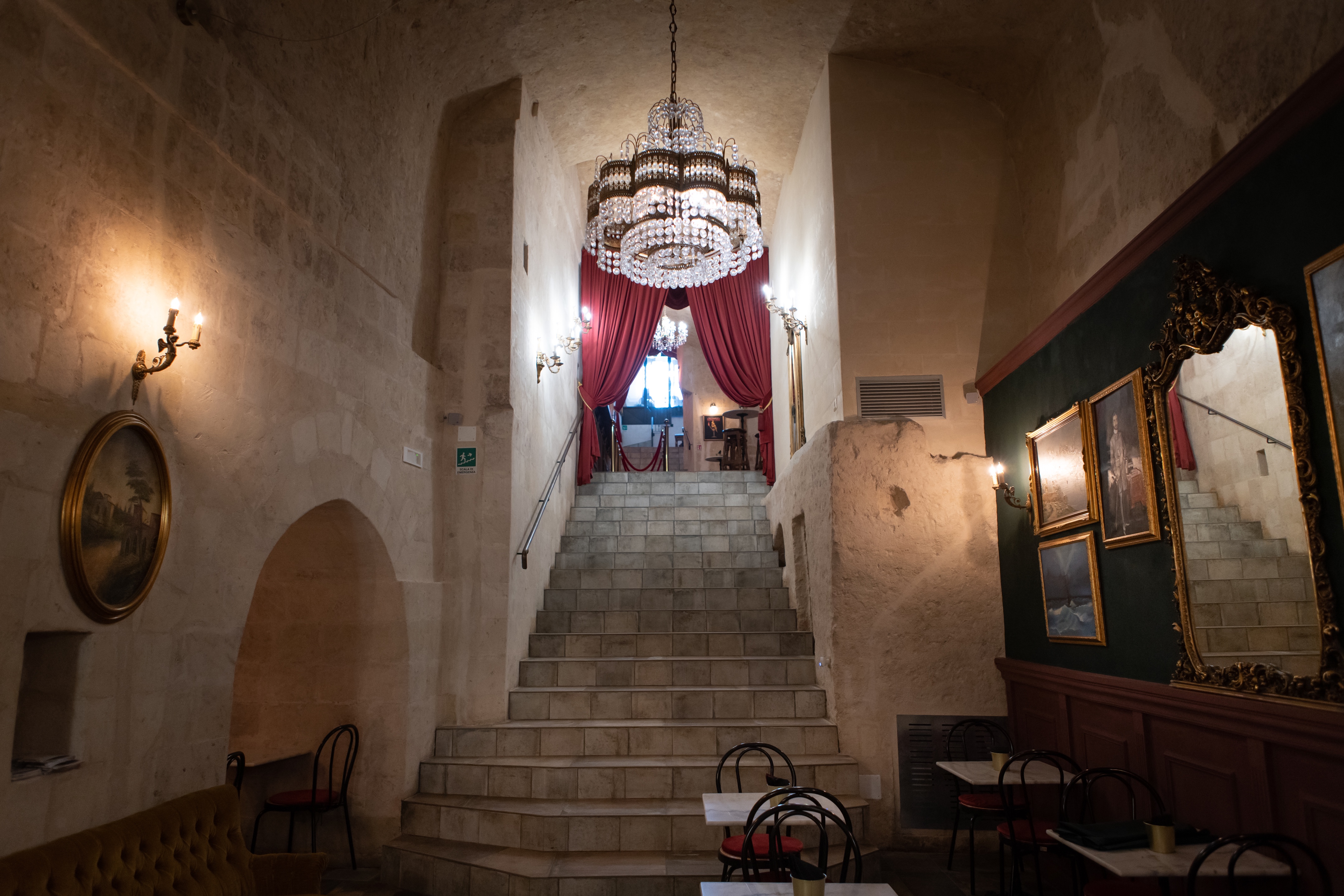 查理的密室酒馆-66