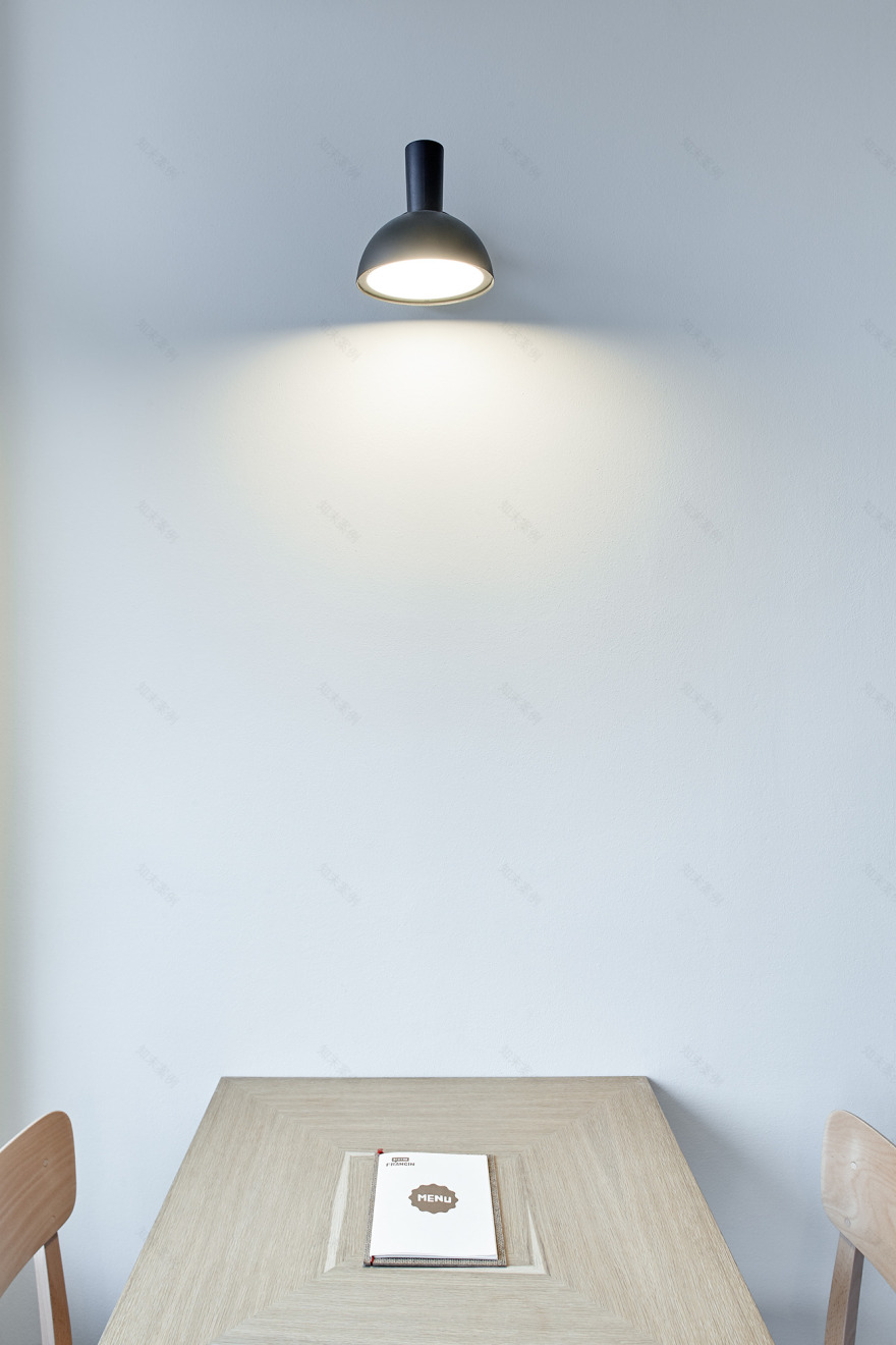 布拉格 Francin Bistro | 家庭式咖啡馆的温馨设计-7