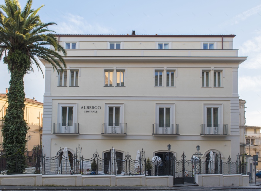 意大利 Albergo Centrale 酒店,绿色环保的改造典范-0