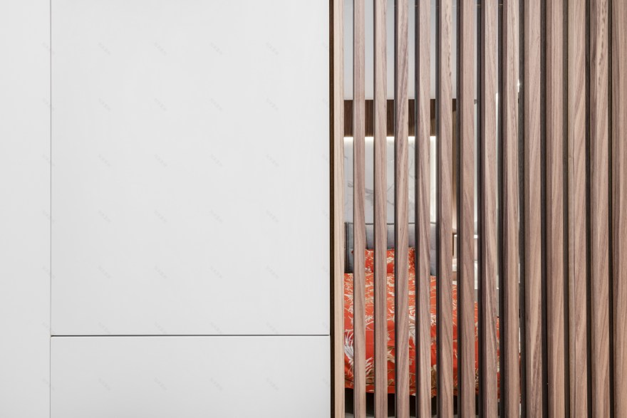 历史建筑中的透明轻盈之家-62