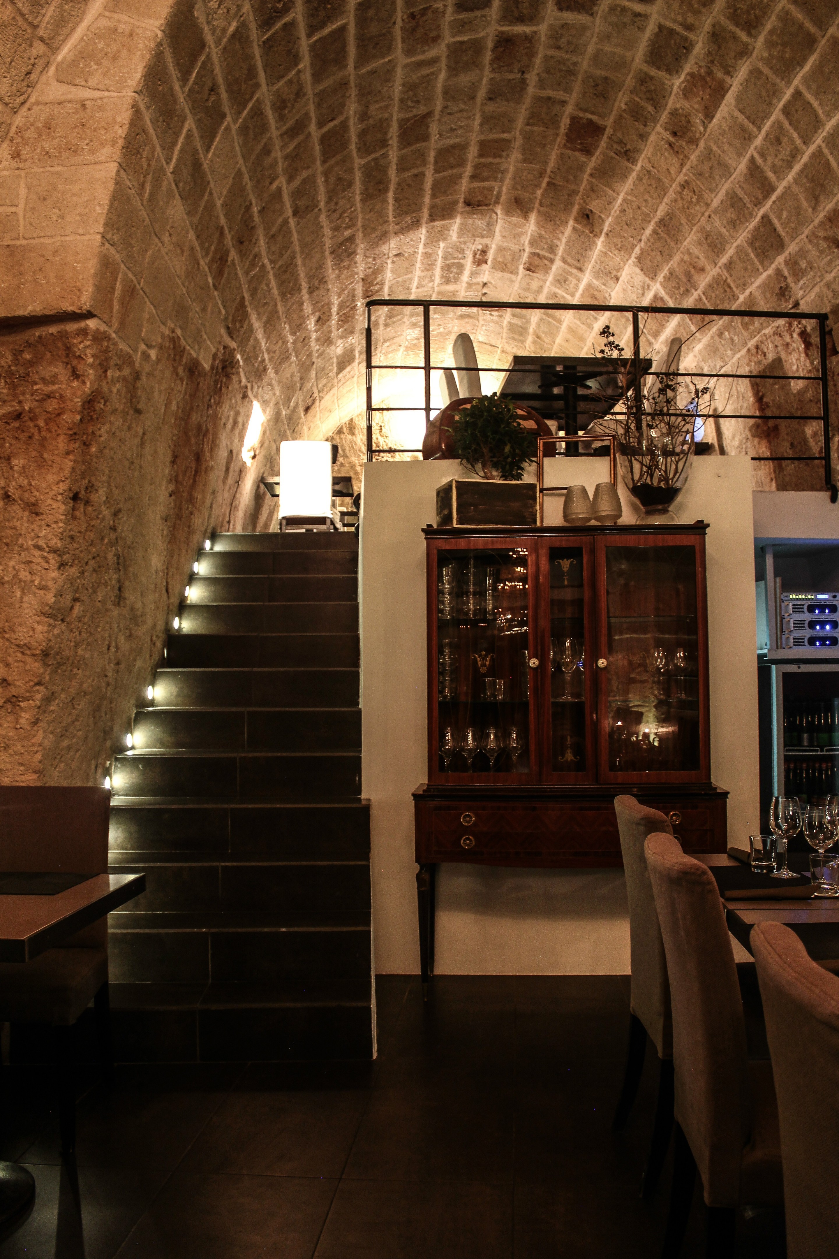VINARIUS restaurant and wine bar-12