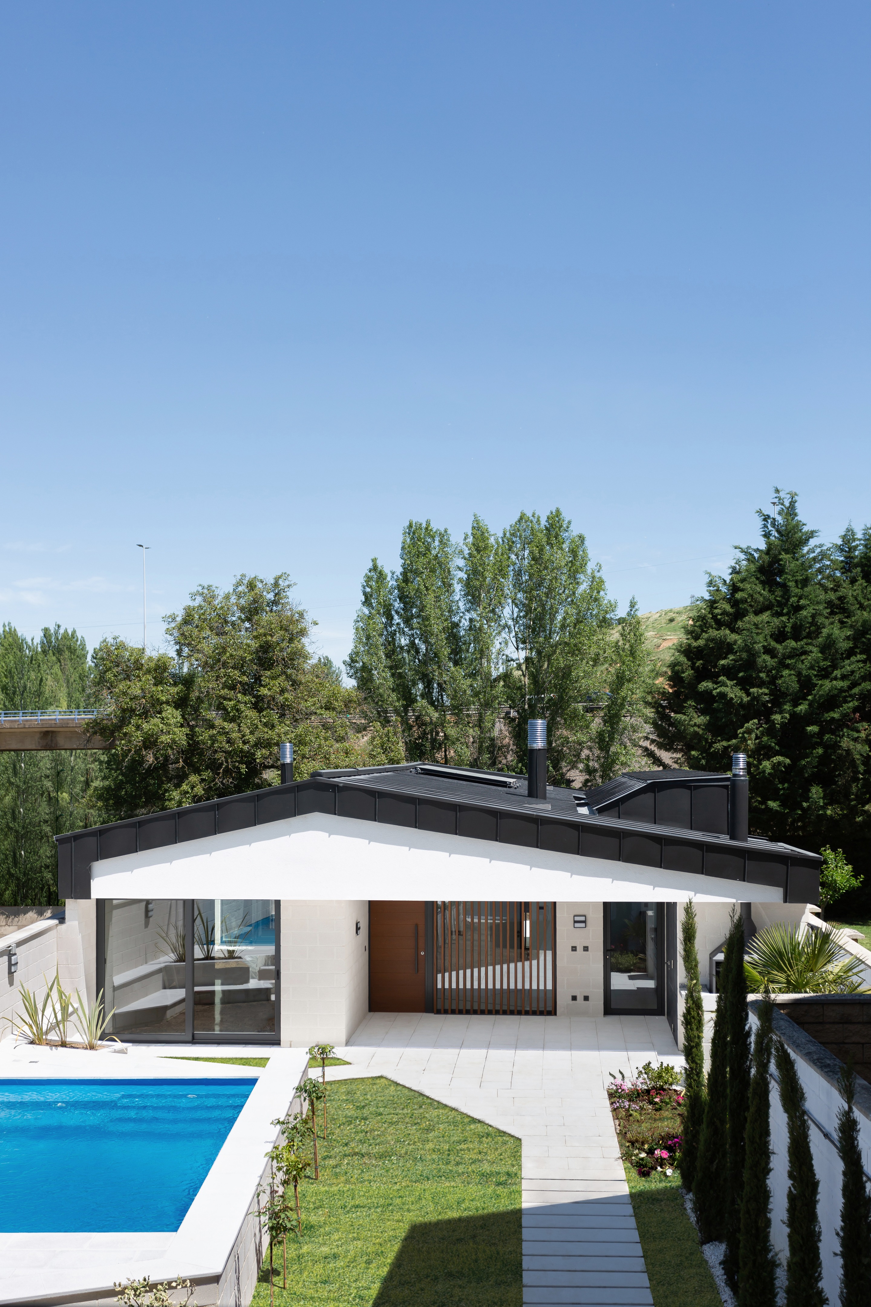 绿意盎然·隐私与通透共存的家-3