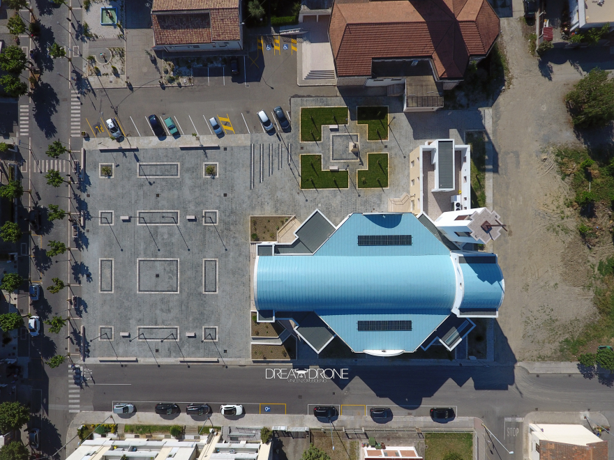 新建圣安东尼奥教堂及广场改造 | 意大利海滨新景观-2