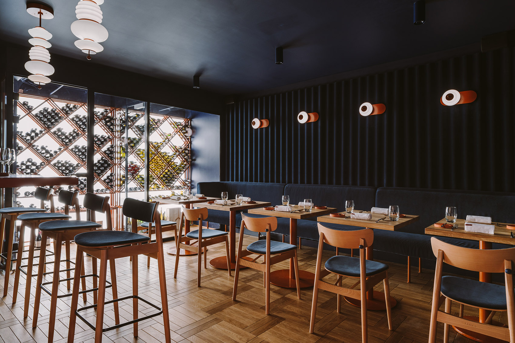 OPASLY TOM餐厅，华沙/丰富的色彩、饰面和纹理空间下的用餐体验-25