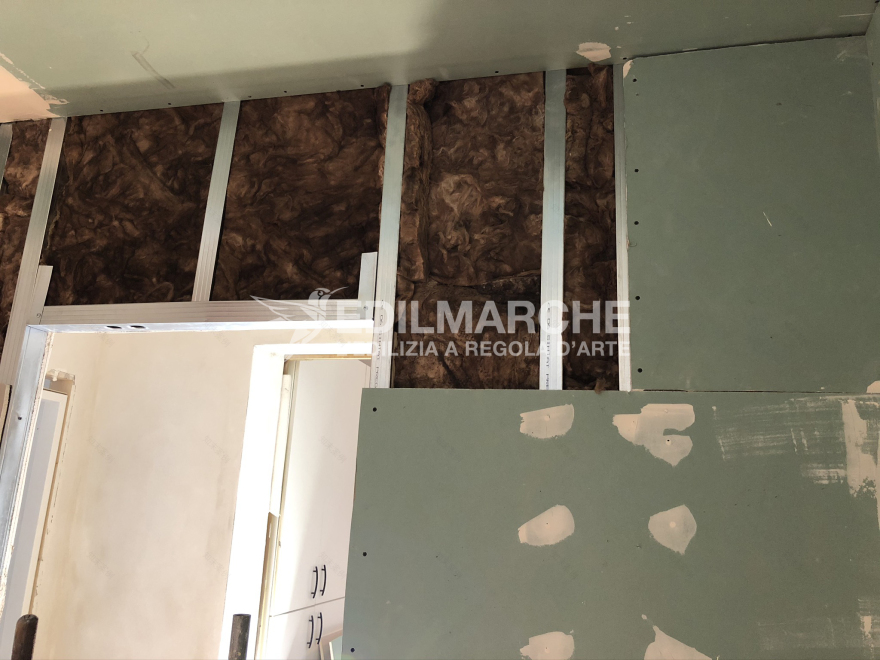 意大利 Numana 别墅扩建,简约设计实现高效利用-7