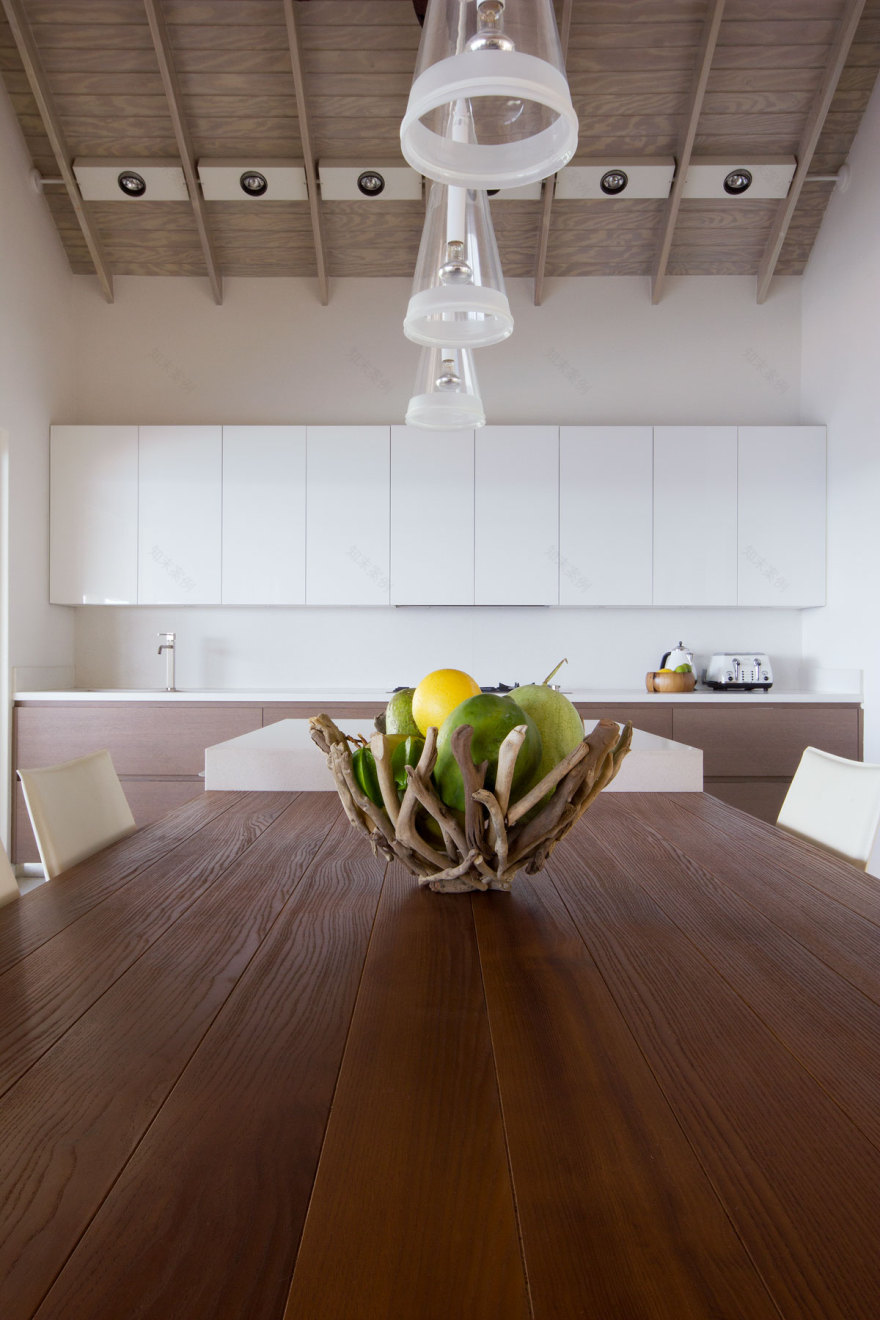 La Luna Estate 度假村 顶级灰橡木 Velvet Profile 厨房设计-4