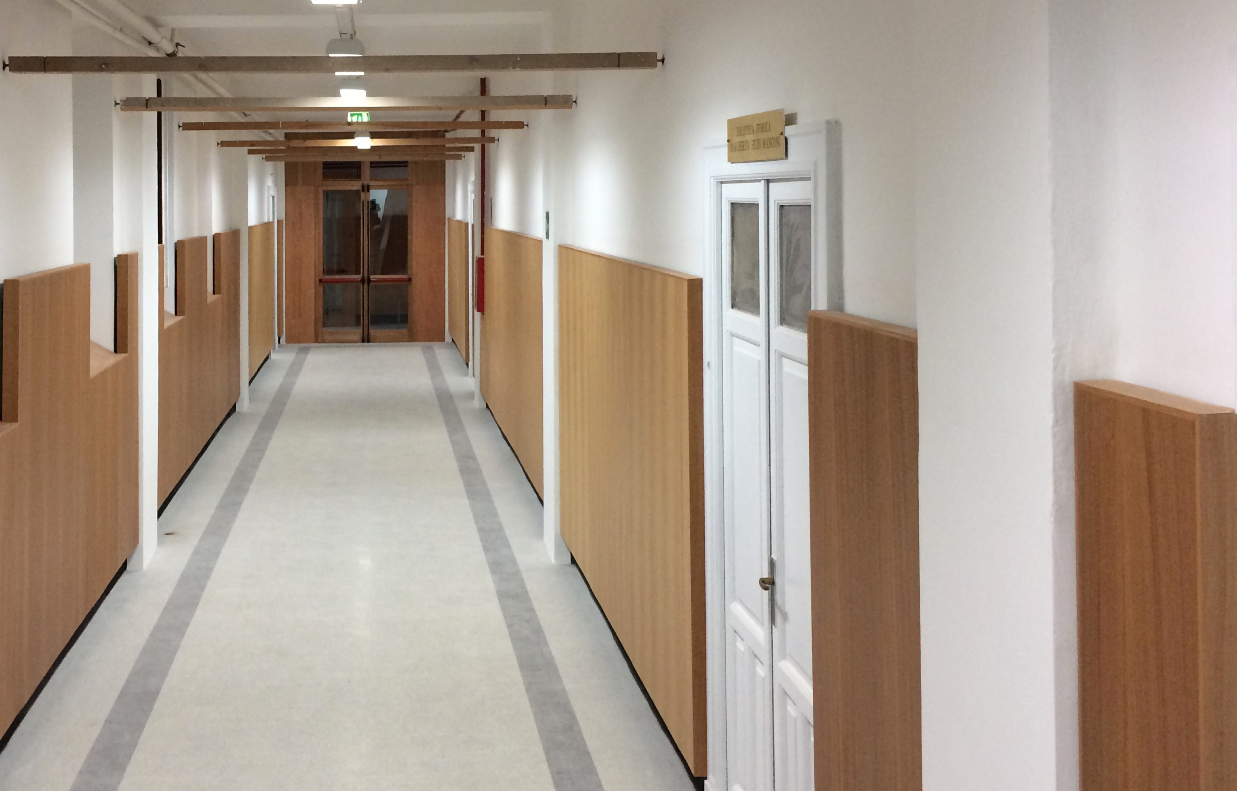 意大利撒丁岛中学实验室改造-4