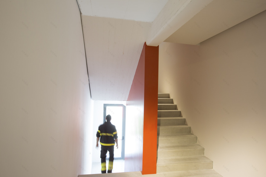 创新消防站设计 | 功能与美学的完美结合-7