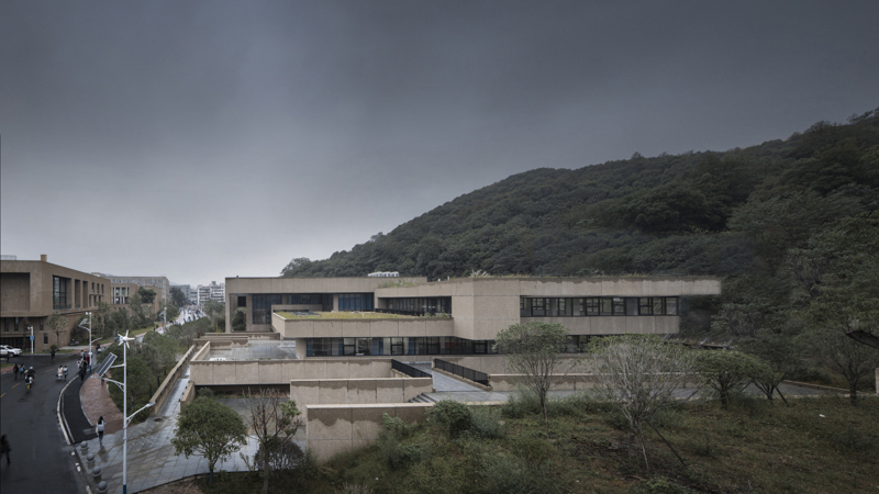 湖南大学天马新校区 | 融入自然的现代学术空间-46