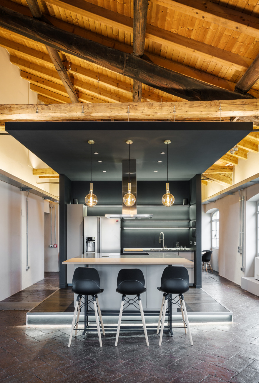 米兰工业风办公室设计-8