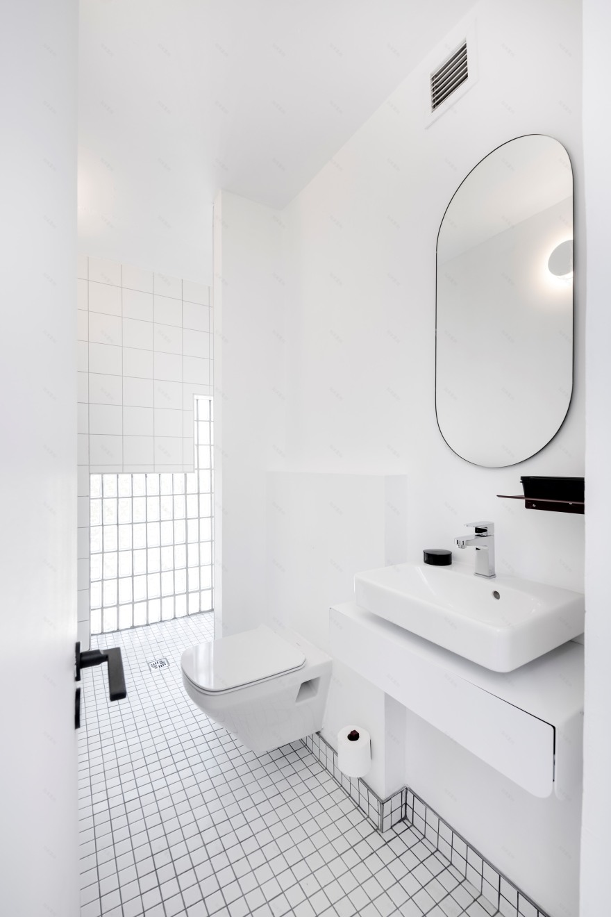 U·olo Apartments · 南非开普敦的城市微单元住宅设计丨Two Five Five Architects-13