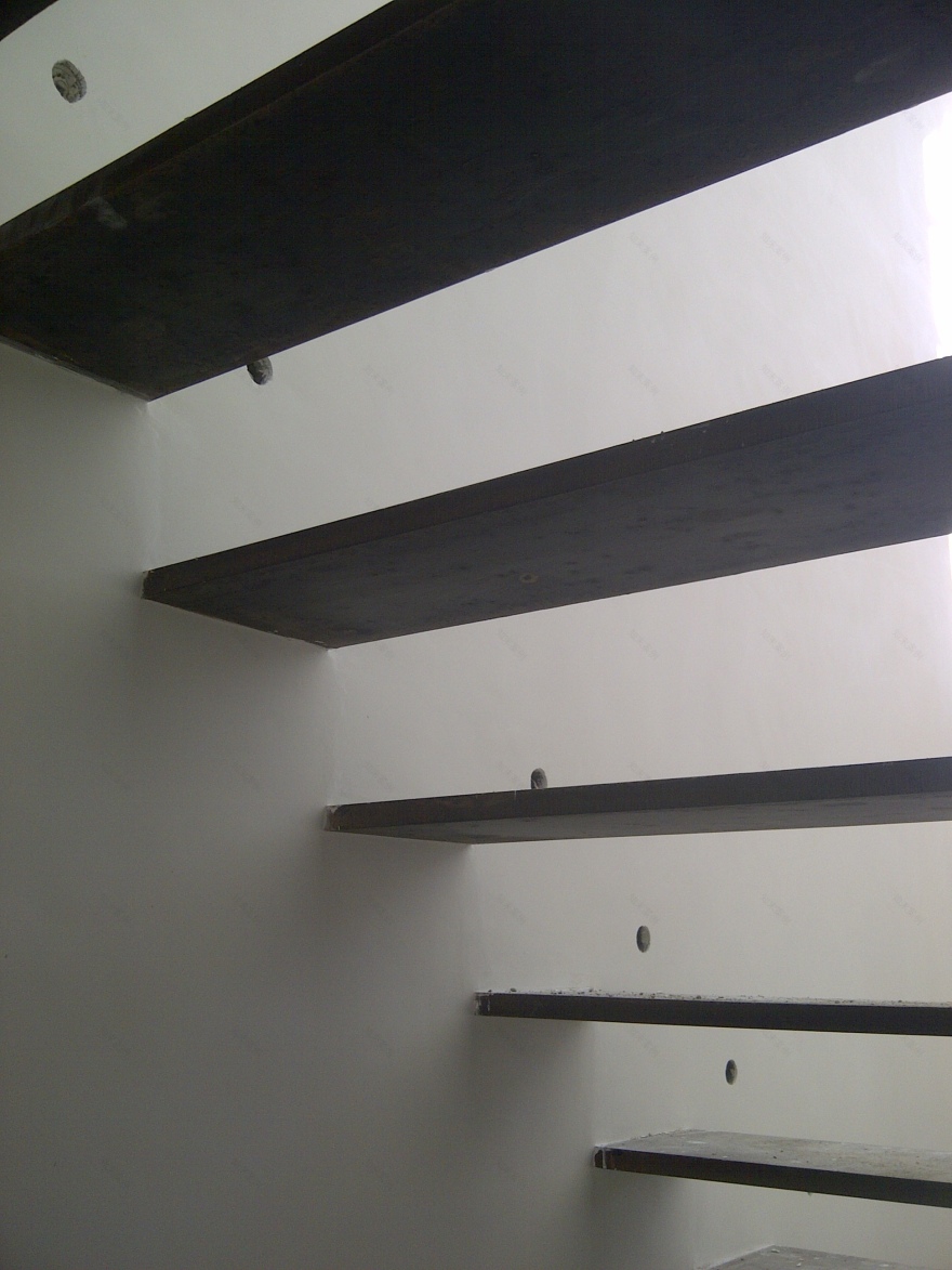 融合内外空间的白色纯净住宅-3