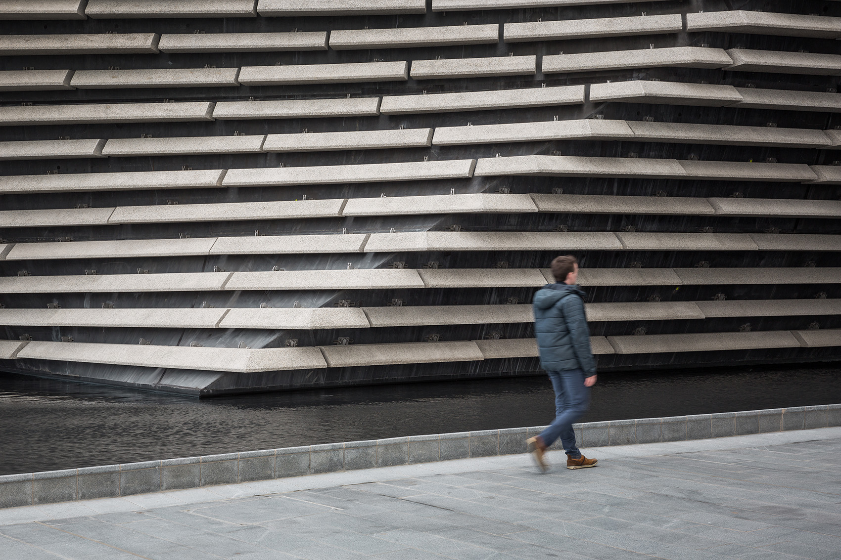 苏格兰 V&A Dundee 博物馆 | 隈研吾的人造悬崖奇观-10