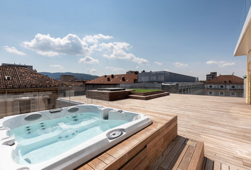 拉斯卡里斯宅邸-17