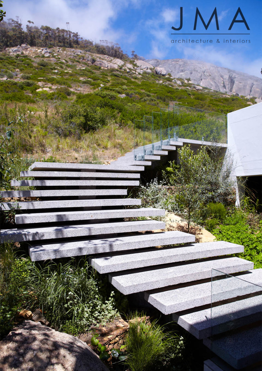 南非豪华别墅,有机曲线与自然环境完美融合-15