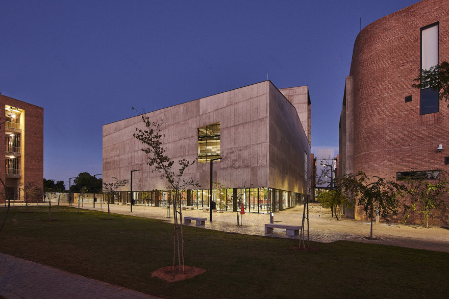 Sol Plaatje大学学生资源中心-62