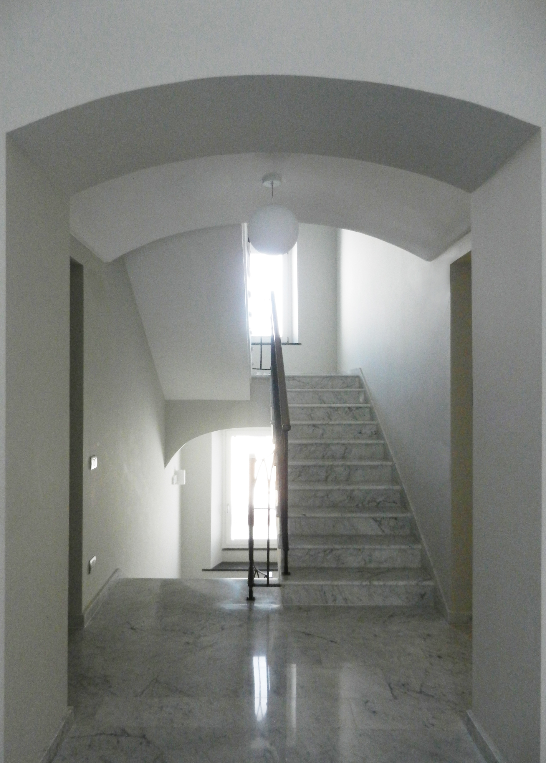 复古与可持续的完美结合——Palazzo Pitzus 修复与改造-7