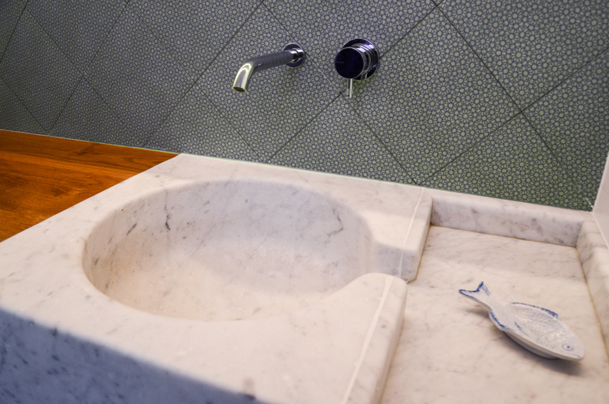 意大利古老住宅的现代改造-11