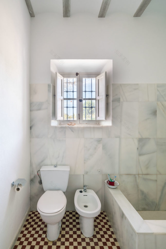 废墟中的生机 | 西班牙 CO 别墅-17