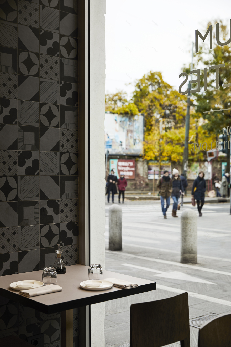 米兰 Chateau DuFan 餐厅 | 传统亚洲美食与现代设计的完美融合-2