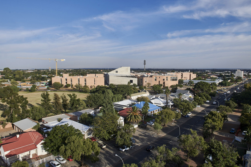 Sol Plaatje大学学生资源中心-3