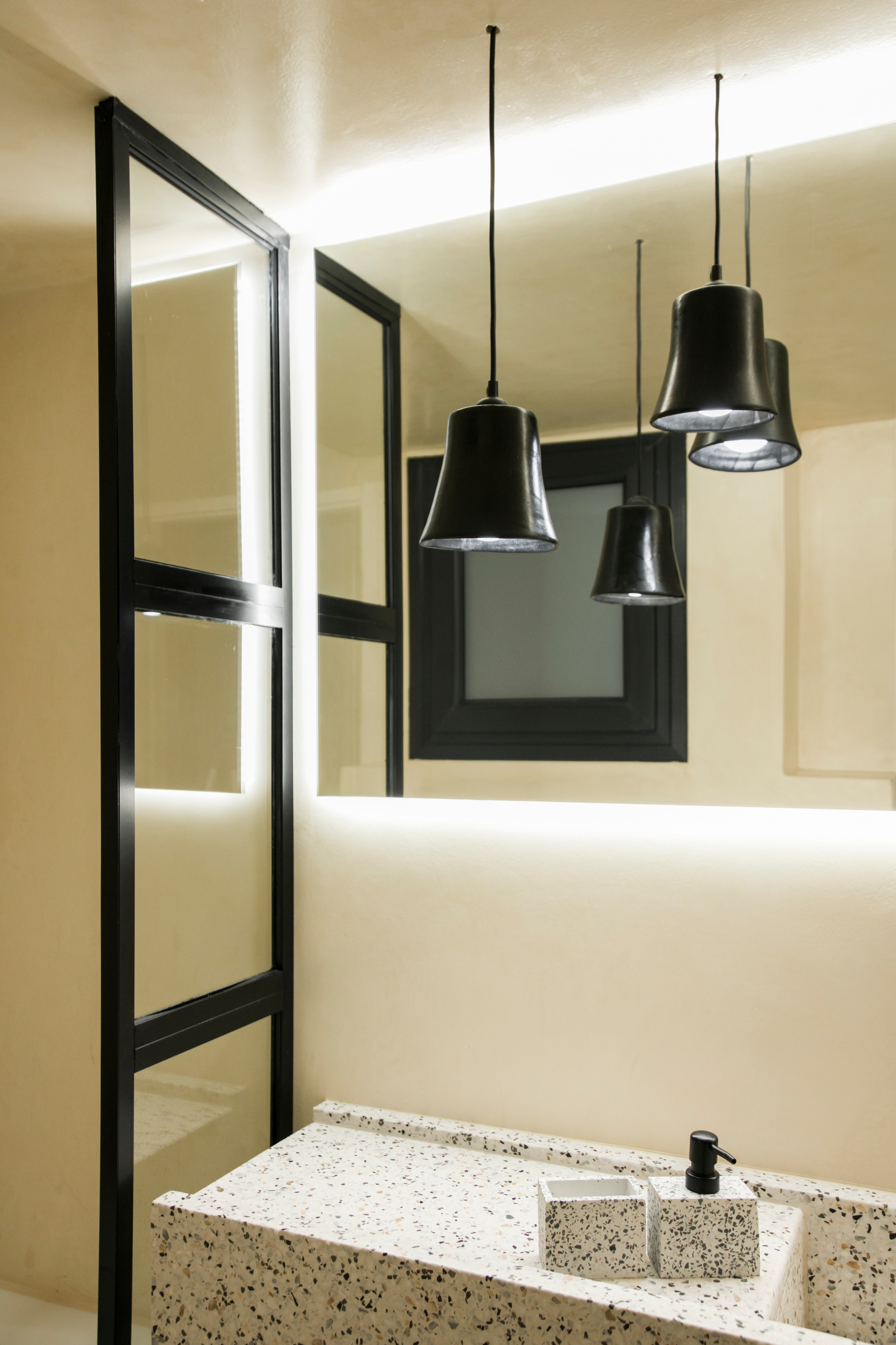 雅典 1977 年公寓的精致翻新-13