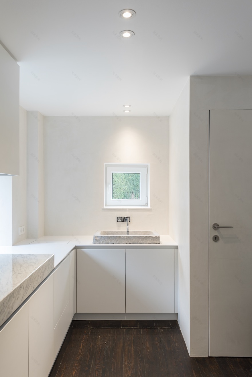 比利时百年农舍的现代重生-10