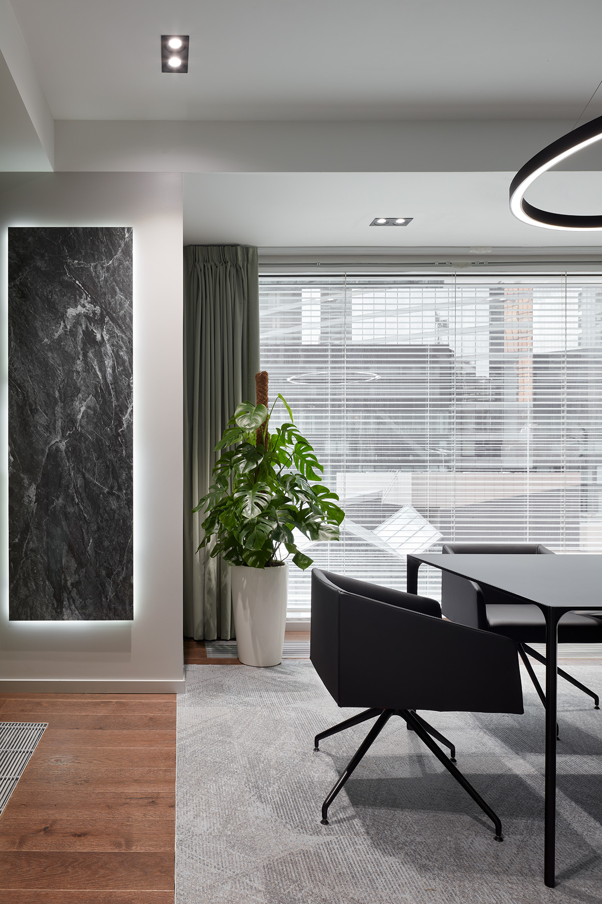 自由金融 VIP 办公室-9