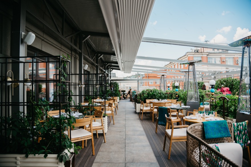 莫斯科高档餐厅 Buro Tsum,Ethimo 打造全景露台魅力空间-0