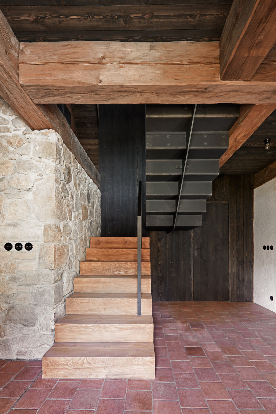 乡村别墅重建,传统工艺与自然之美的融合-20