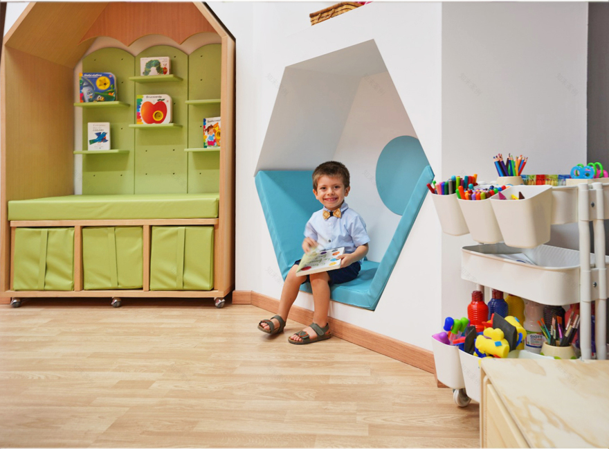 彩色魔力,Montessori 幼儿园的创意空间-5