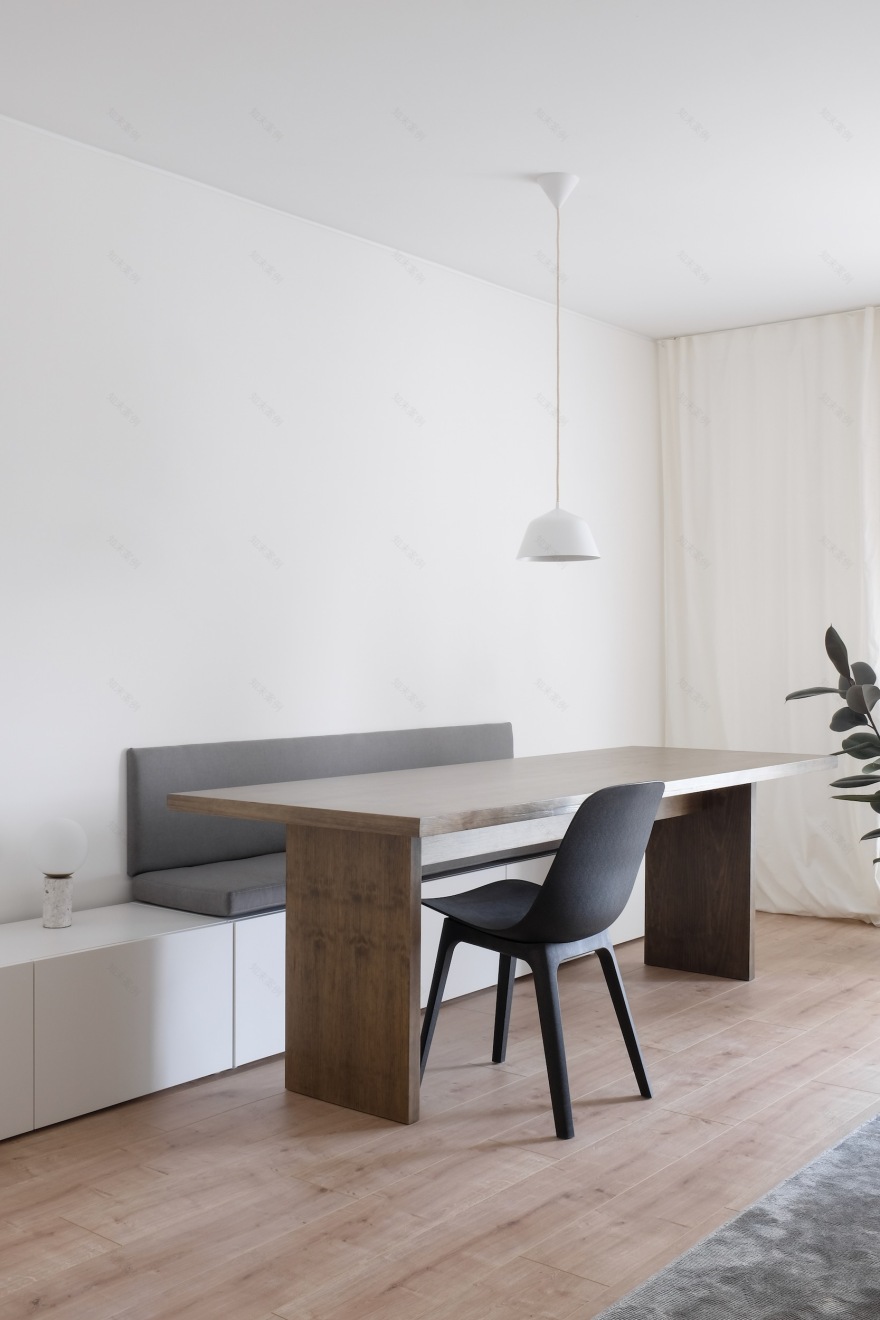 极简北欧风公寓设计,融入自然光线与本土元素-4