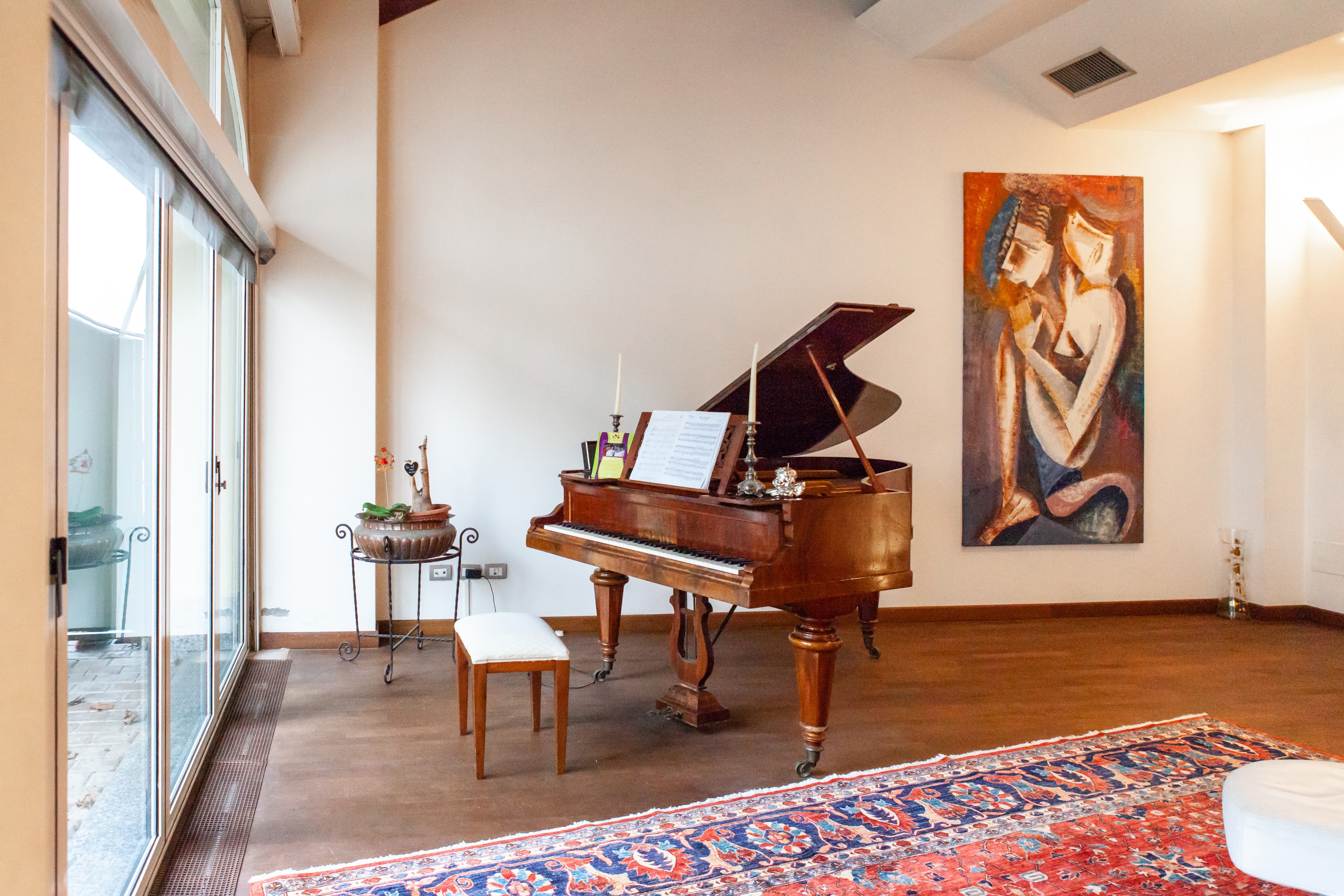 历史与现代共融的城市别墅-36