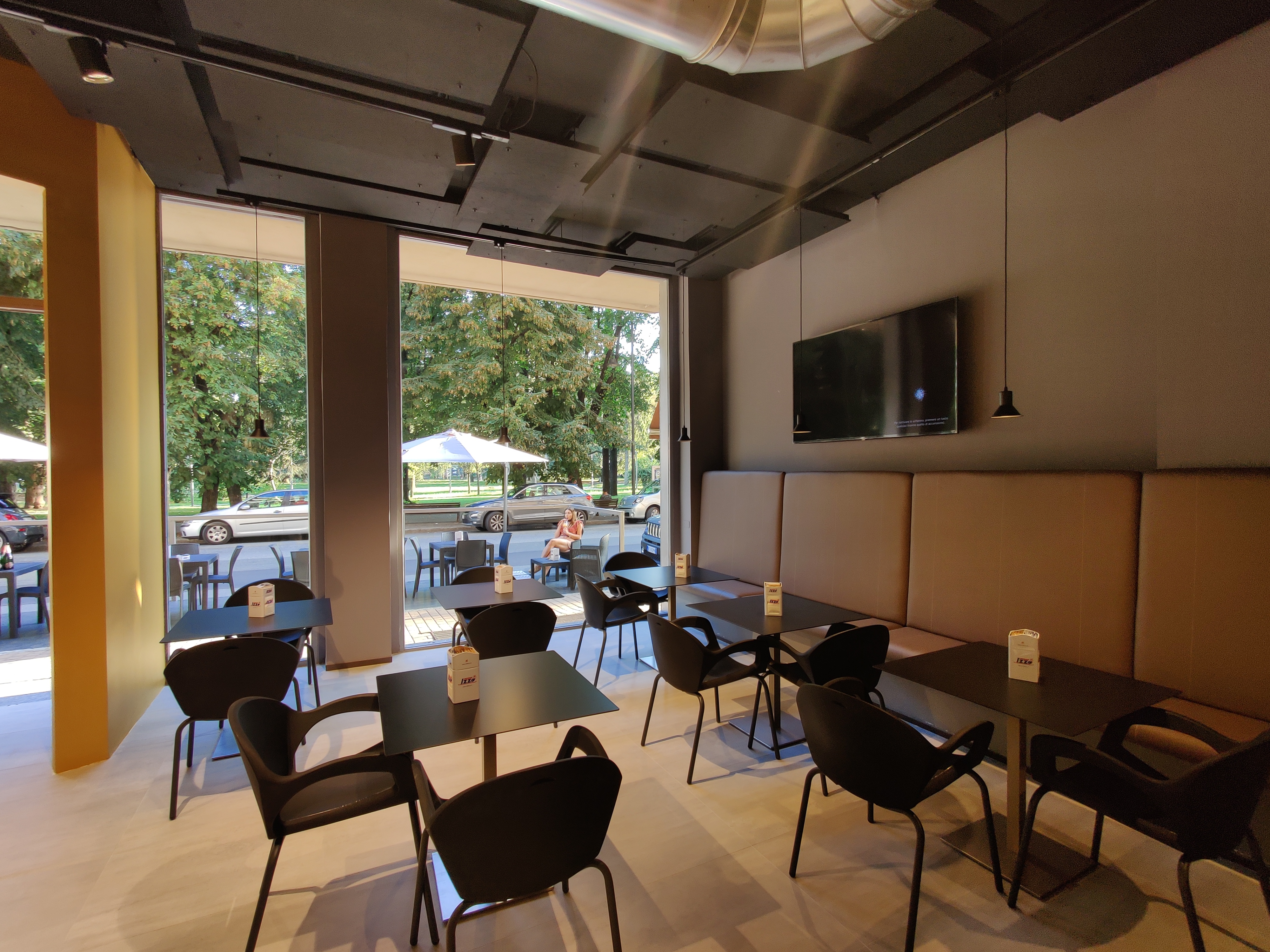 AROMATICO Cafè & Bistrot-3