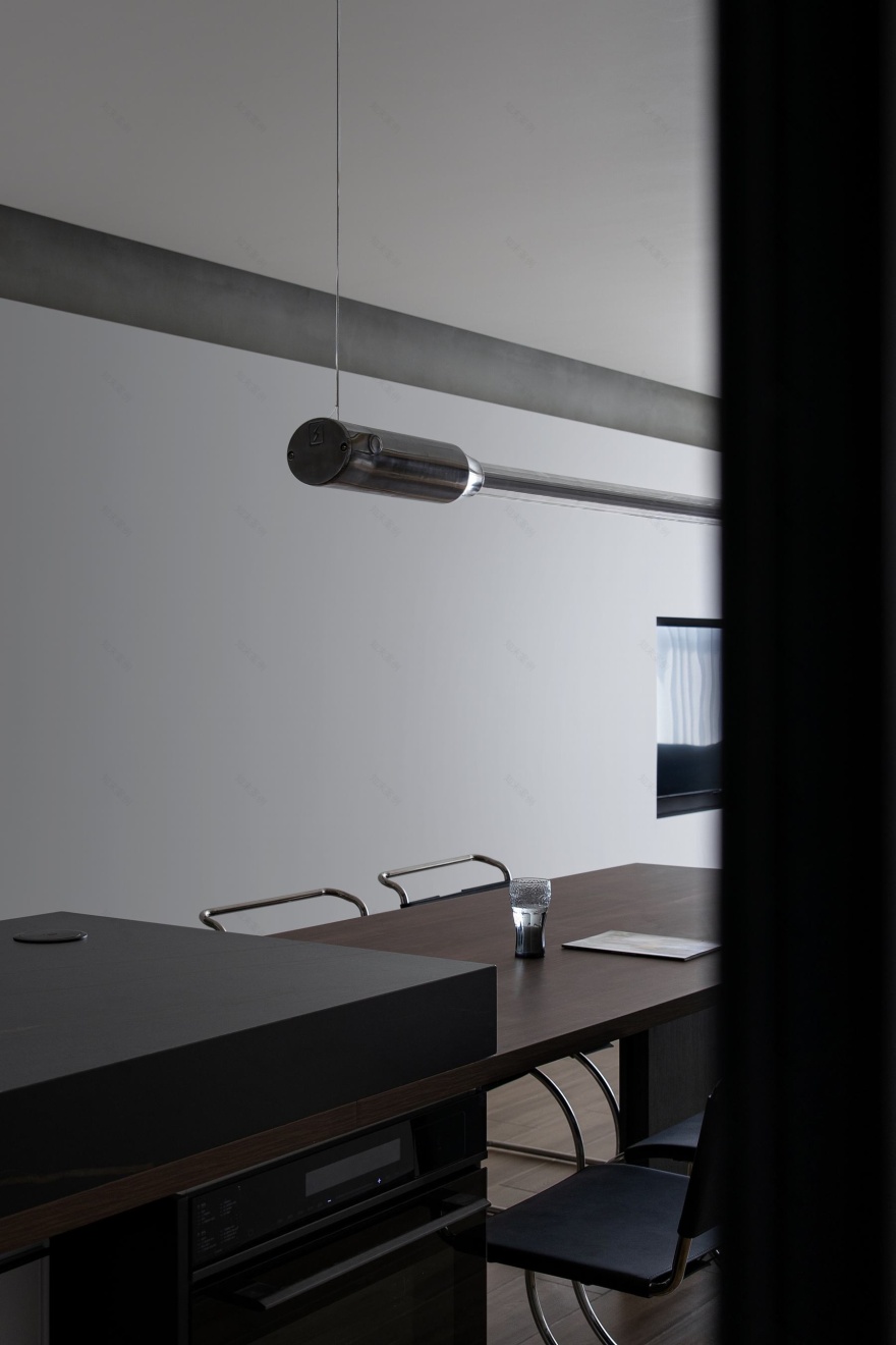 寓见曼巴 · 科比主题的鞋柜装置和静谧空间丨境屿空间研究室-29