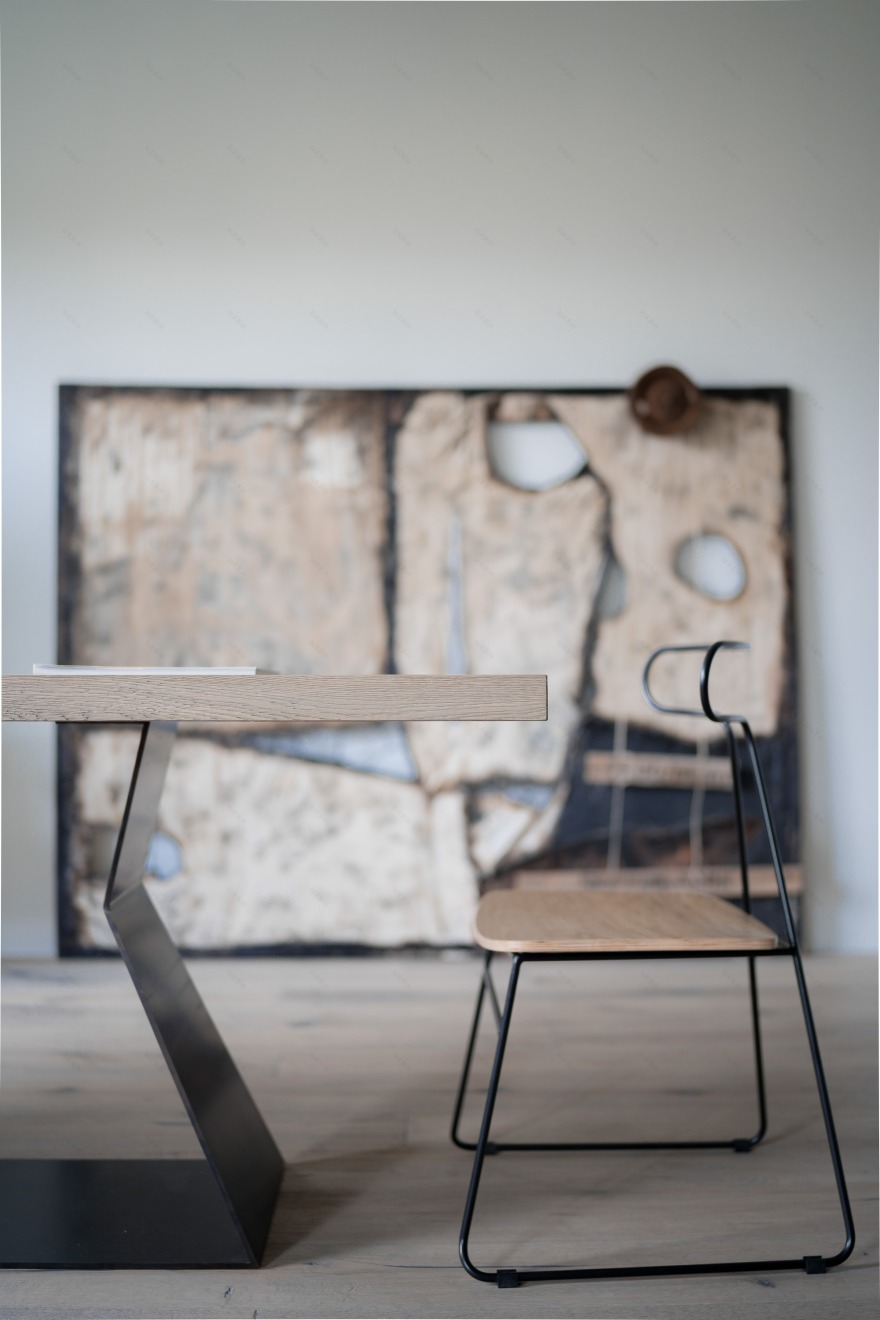 意式湖畔公寓的现代翻新-7