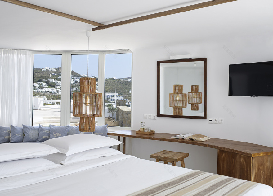 Mykonos 岛上的 Rocabella 艺术酒店 | 融入自然的现代设计-10