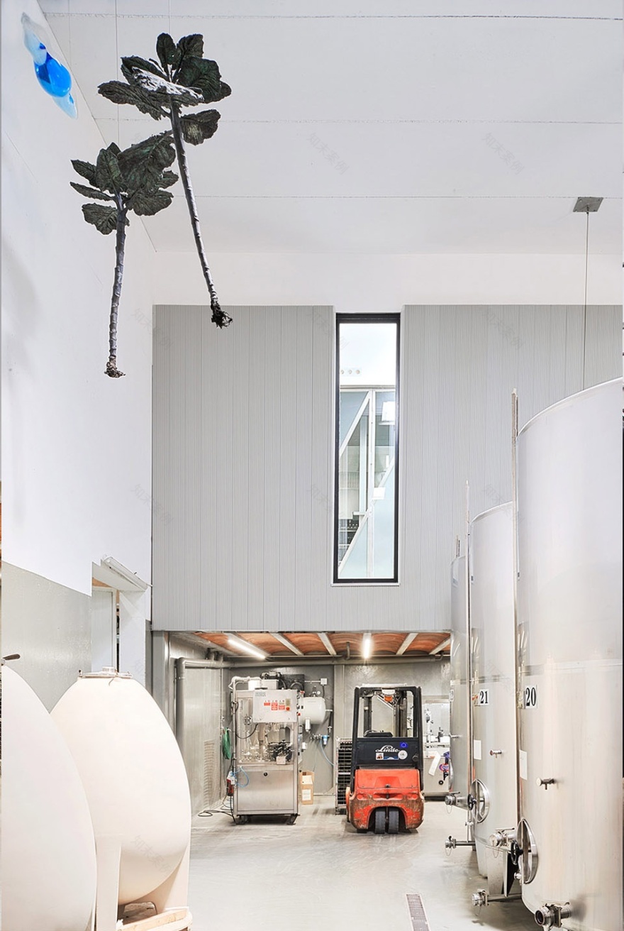 酿酒厂空中画廊 | 灵活多变的展览空间-52